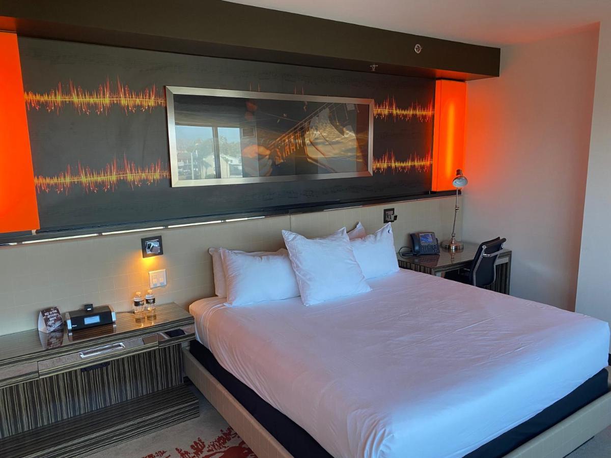 Resort Hard Rock & Casino