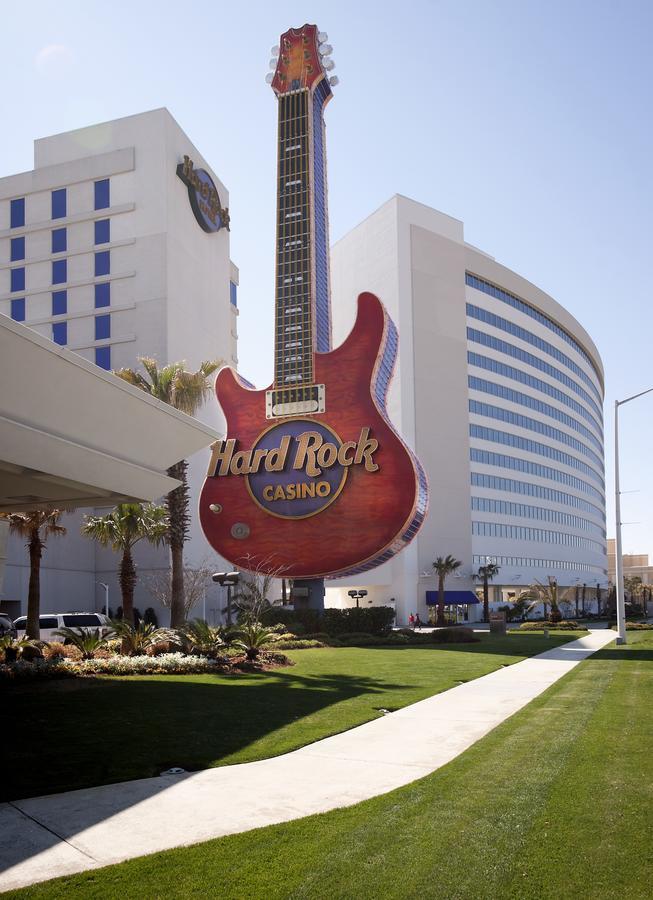 Hard Rock & Casino Resort